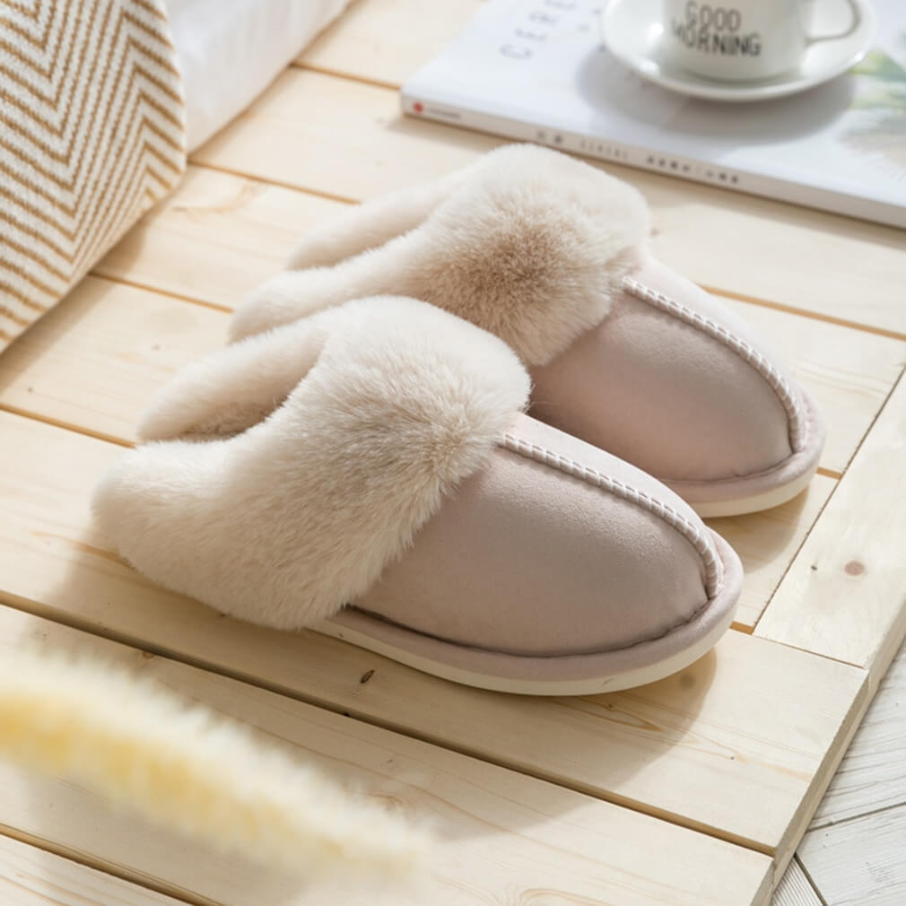 Lena - Chaussons chauds en fausse fourrure avec semelle antidérapante pour le confort