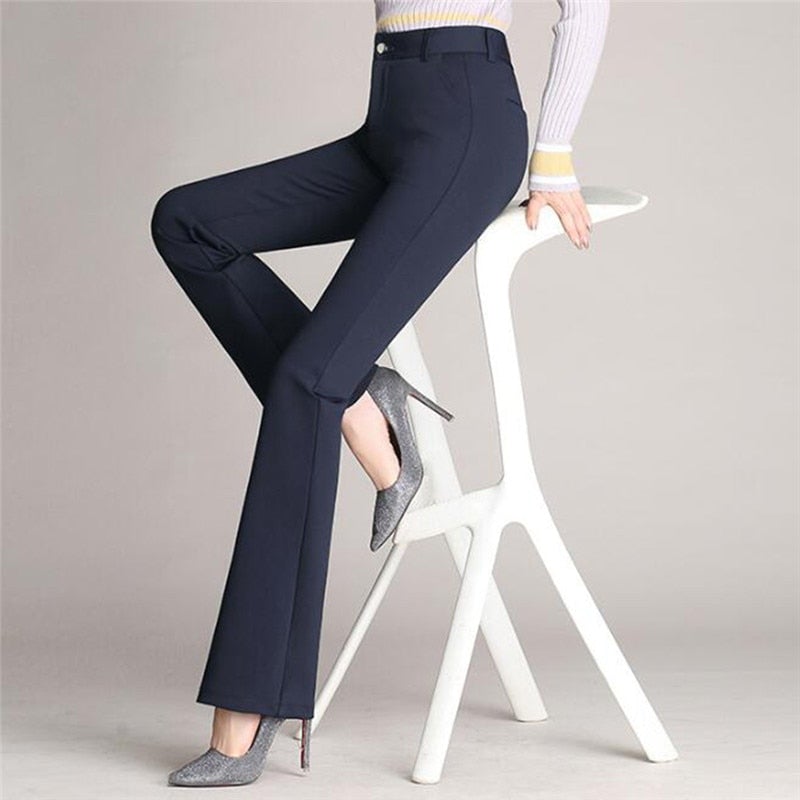 Mila – Pantalon évasé taille haute avec poches latérales