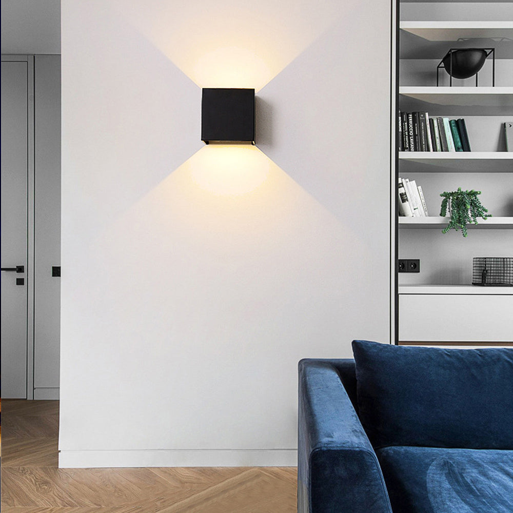 LumeBright – Lampă de perete elegantă cu lumină blândă pentru o atmosferă primitoare
