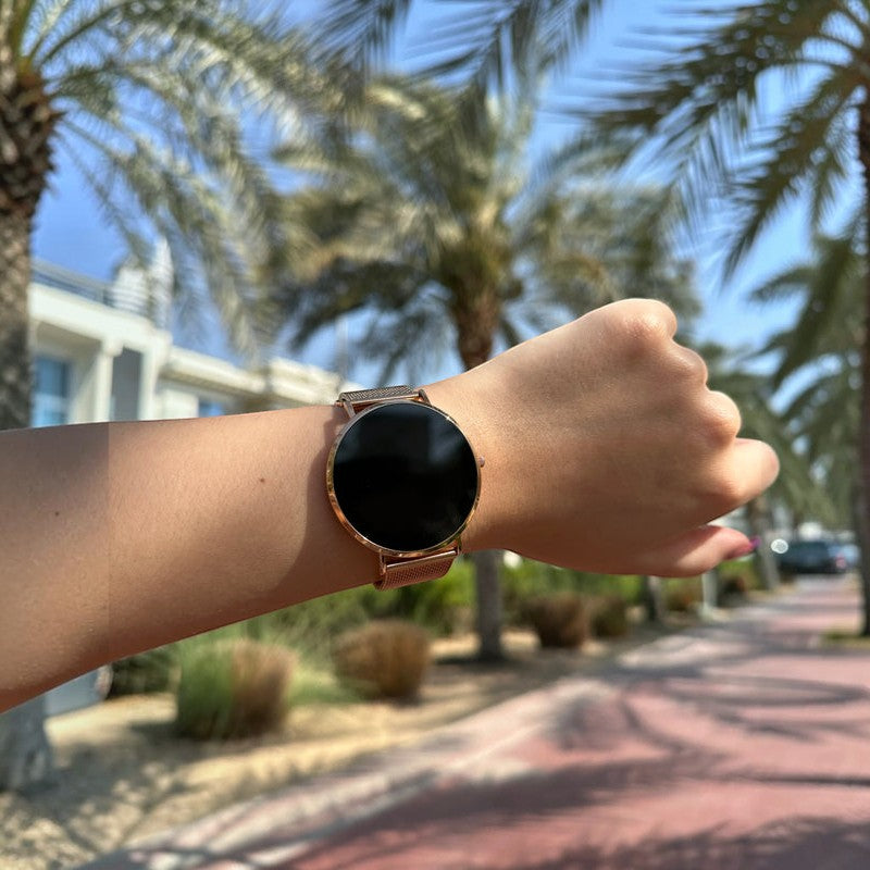 Flora - Smartwatch com design elegante e funcionalidades avançadas