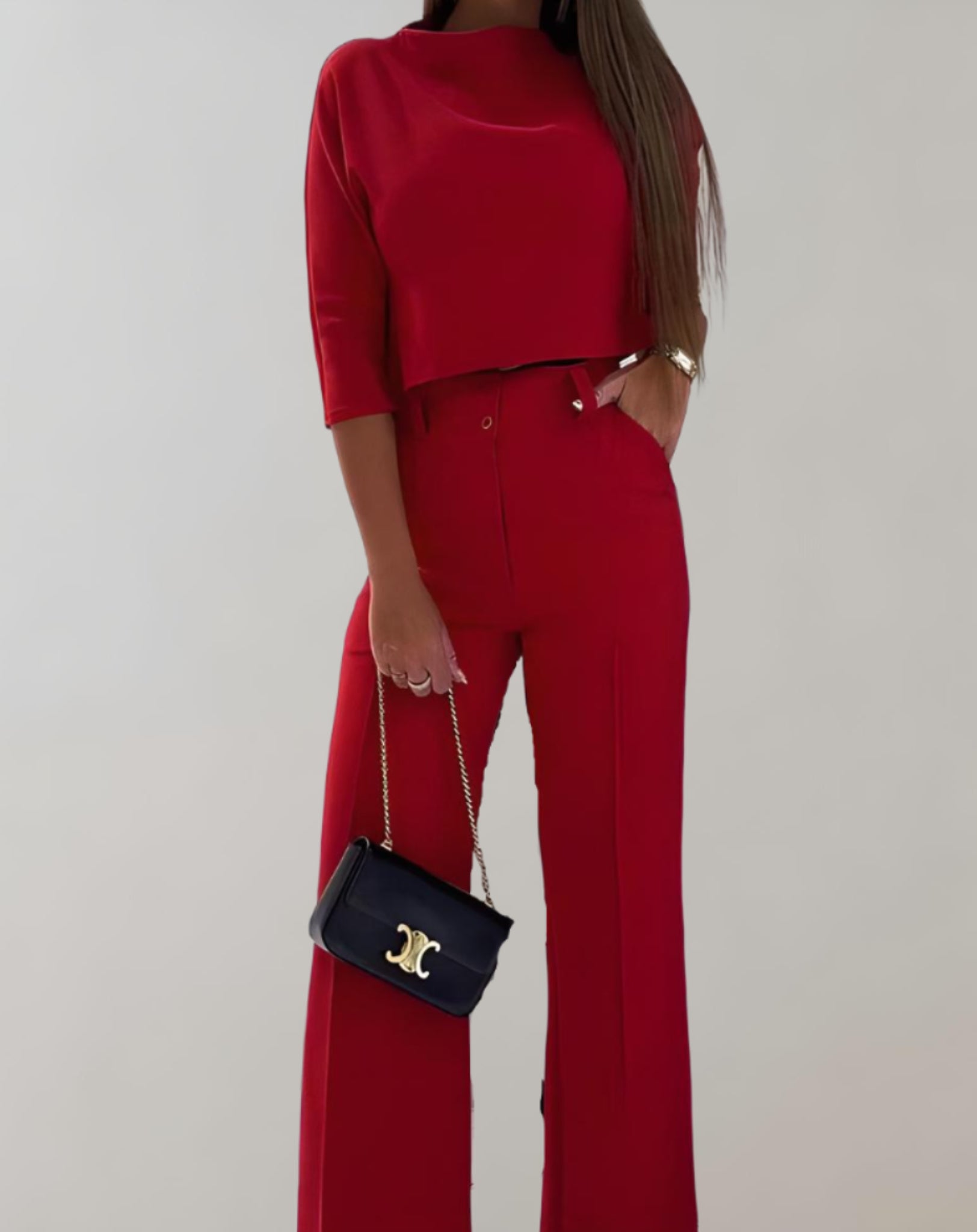 Sophia - Set șic în două piese cu top rafinat și pantaloni evazați care avantajează silueta