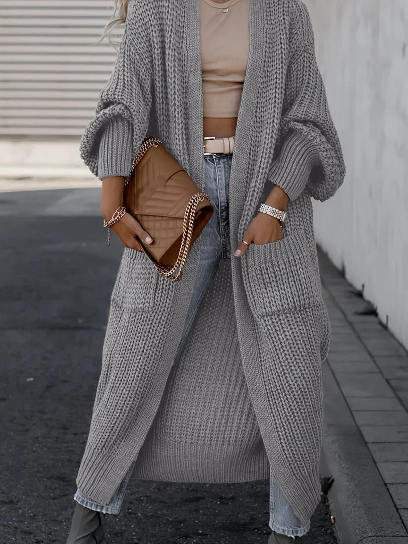 Alina - Practical and stylish knitted cardigan with long sleeves