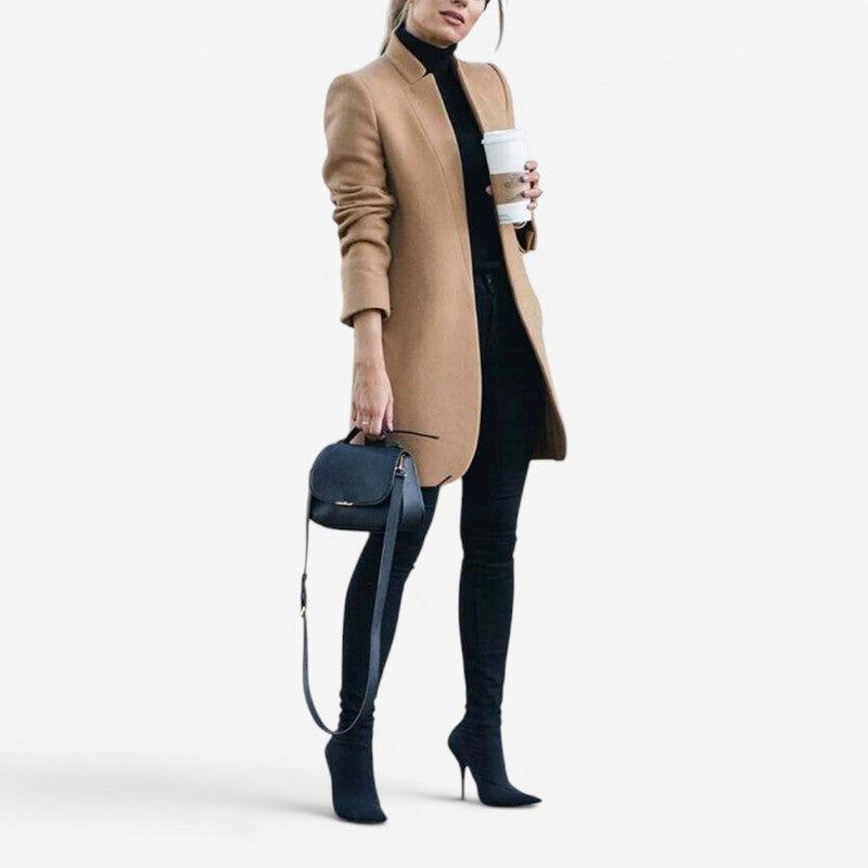 Cappotto donna con collo a revers e maniche lunghe