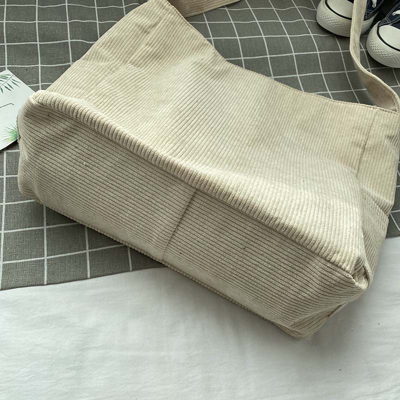 Emma - Stylish corduroy shoulder bag with adjustable straps