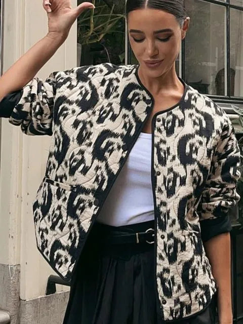 Mira - Chic quilted jackets with stand-up collar and stylish patterns