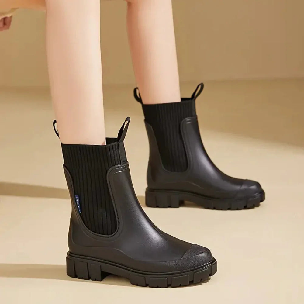 RainVanta - Rain Boots With Elastic Closure And Elevated Heel