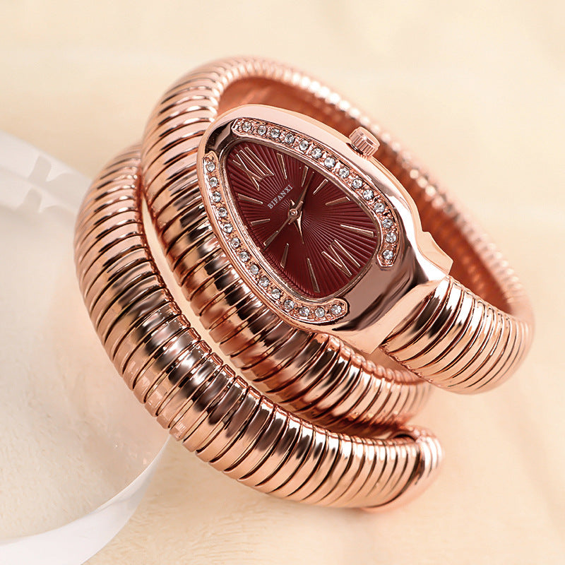 Genevieve - Elegant Women's Quartz Watch with Unique Bracelet Design