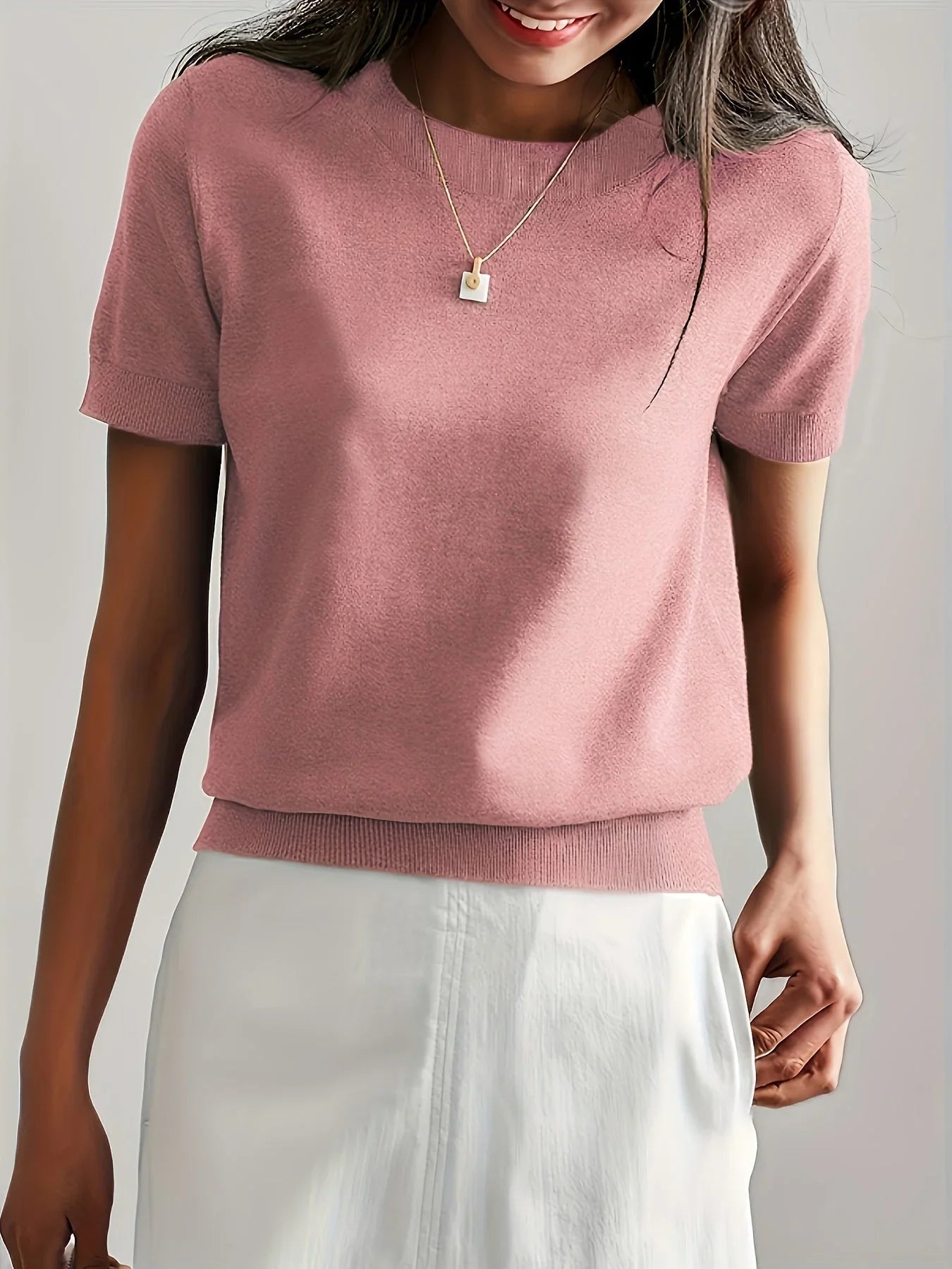 Luvora - Elegante maglione con maniche corte e scollo rotondo