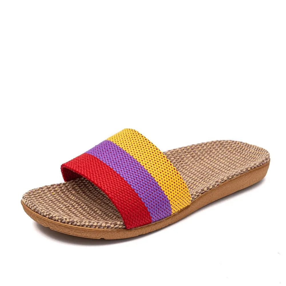 Fiona - Lightweight slippers with flat sole and relaxed comfortable fit