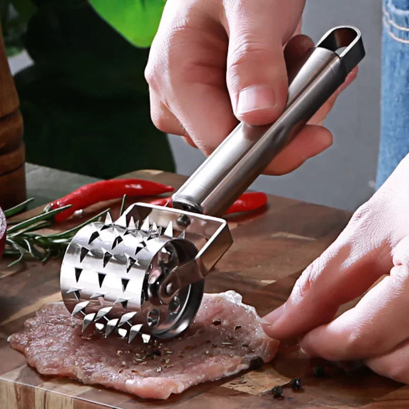 TenderRoll – Attendrisseur de viande avec design à rouleau et poignée