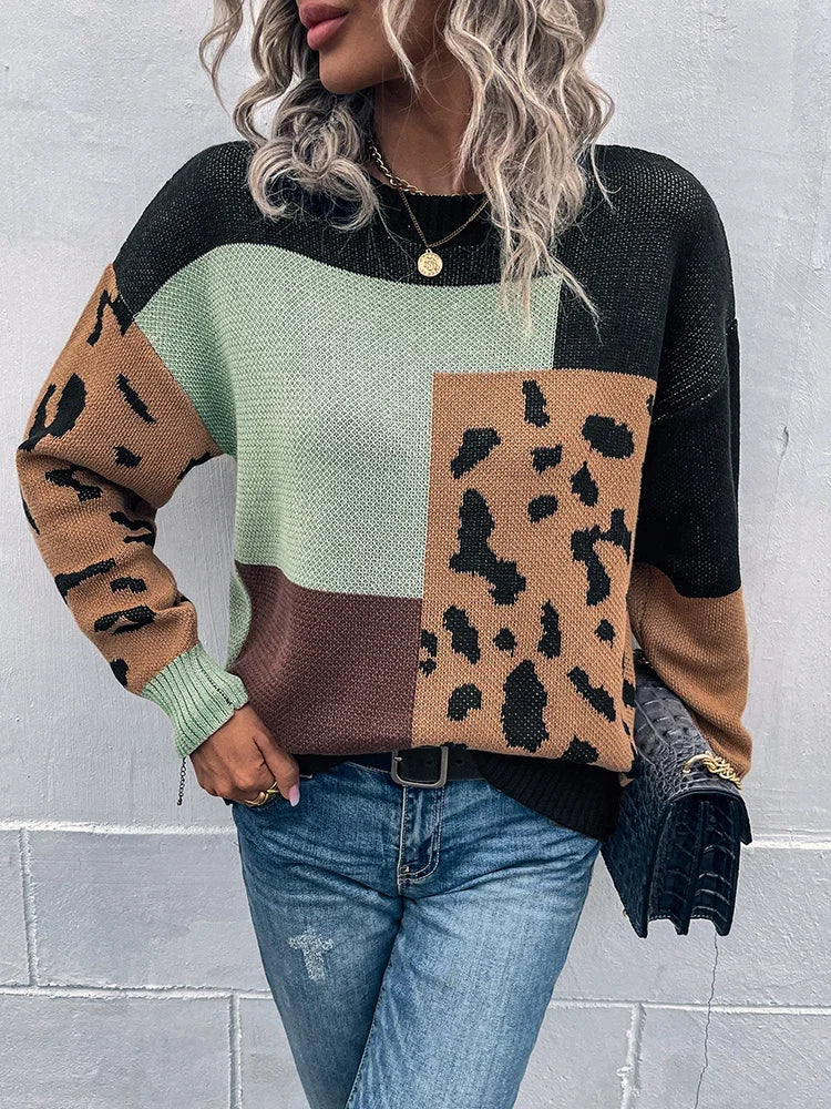 Elsa - Przytulny sweter patchwork w panterkę o luźnym kroju