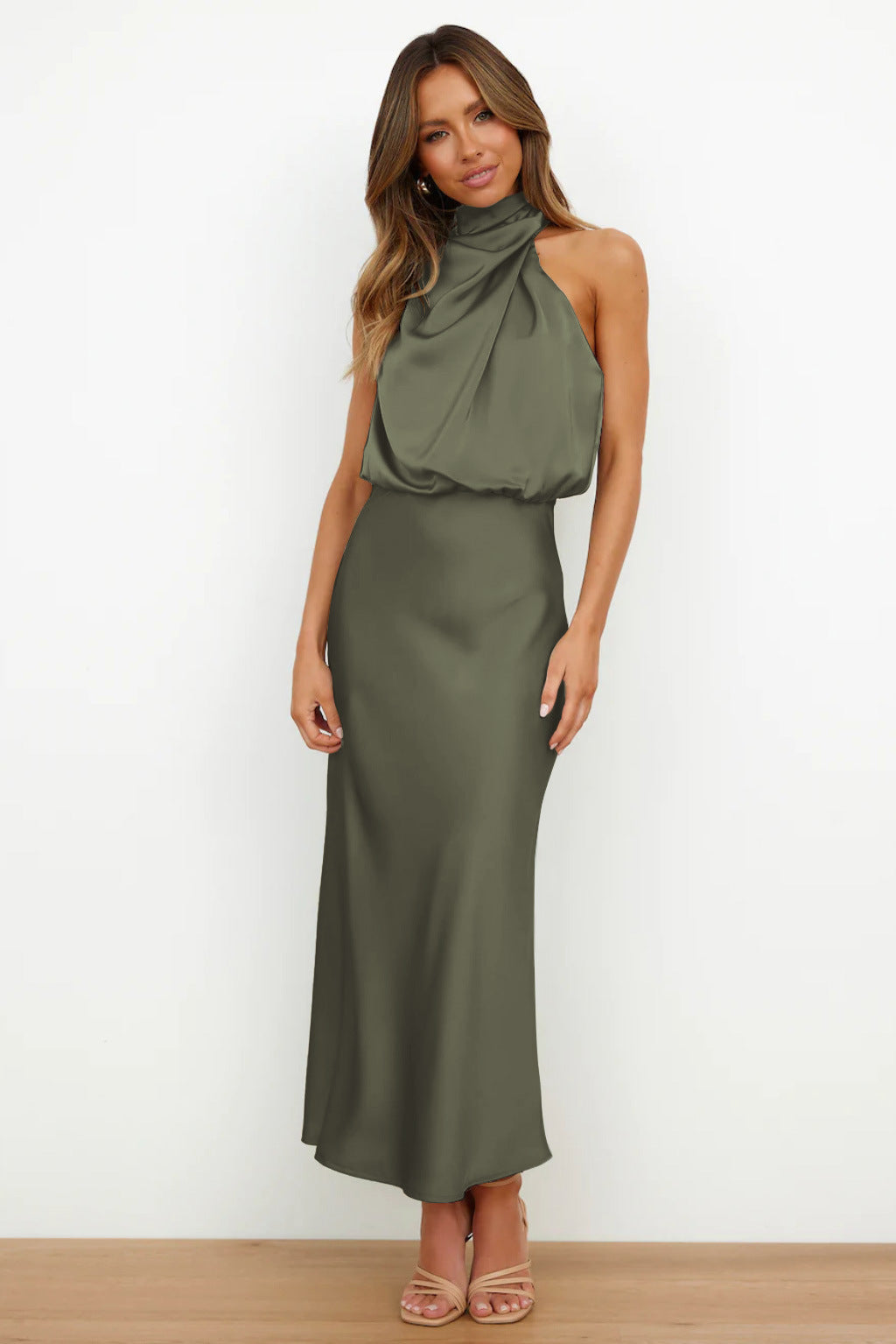SilkElegance™ - Rochie cu umerii goi