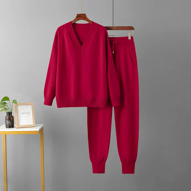 Sofie - Pulover confortabil cu decolteu în V și pantaloni eleganți cu buzunare