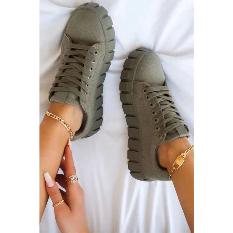 Layne - Trendy Sneakers met Comfortabele Pasvorm en Veelkleurig Dye Detail