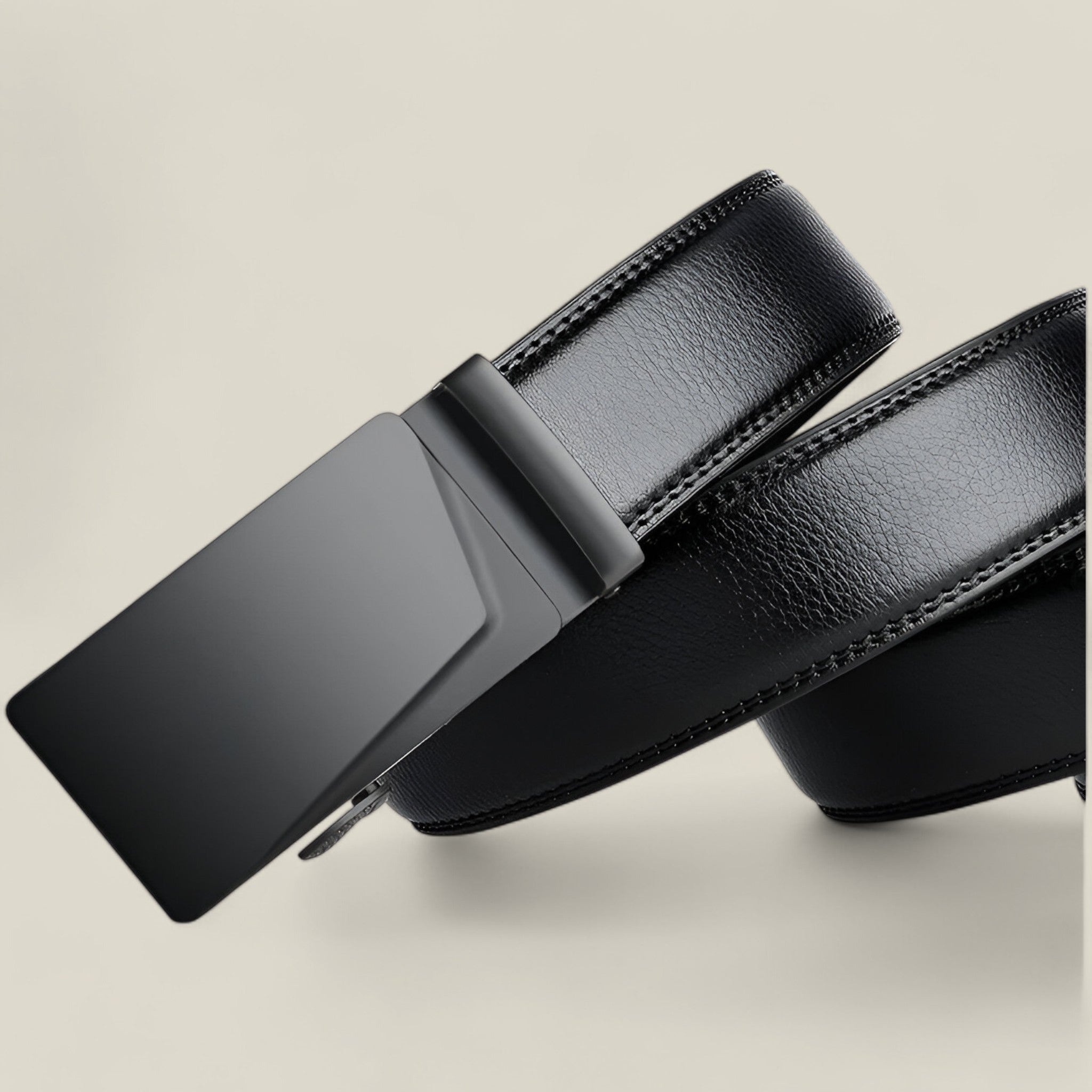 Dylan - Stylish belt with automatic buckle and streamlined modern design