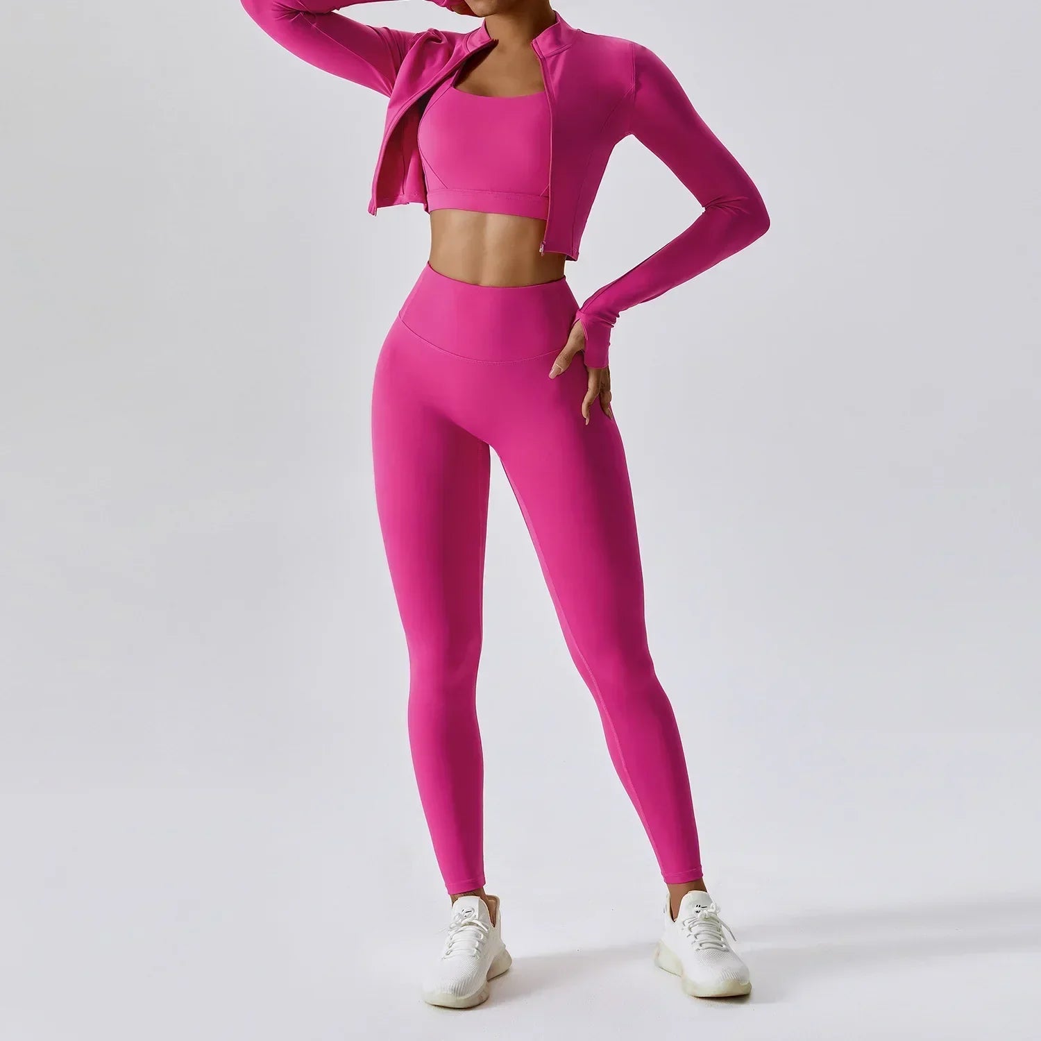 Nova – Ensemble d’entraînement trois pièces stylé avec haut zippé