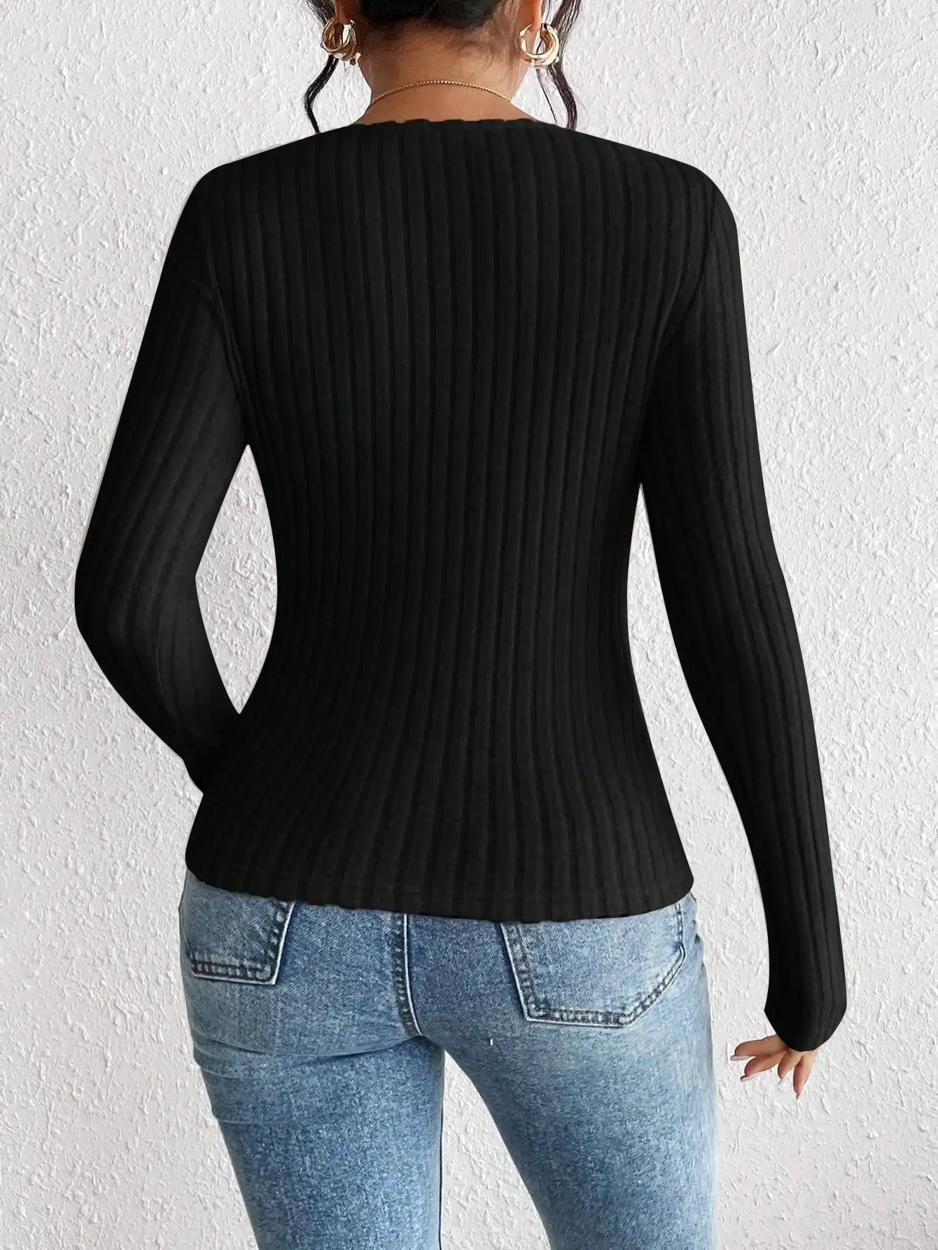 Clara - Eleganza senza sforzo con scollo quadrato