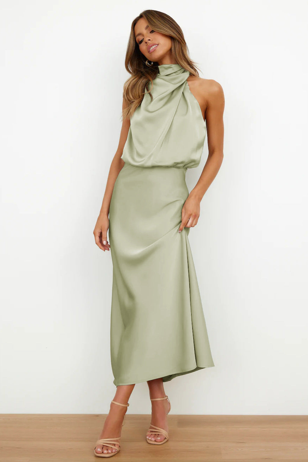 SilkElegance™ - Rochie cu umerii goi