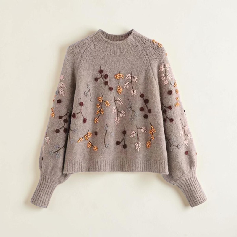 Maglione da donna a collo tondo con motivo floreale lavorato a maglia