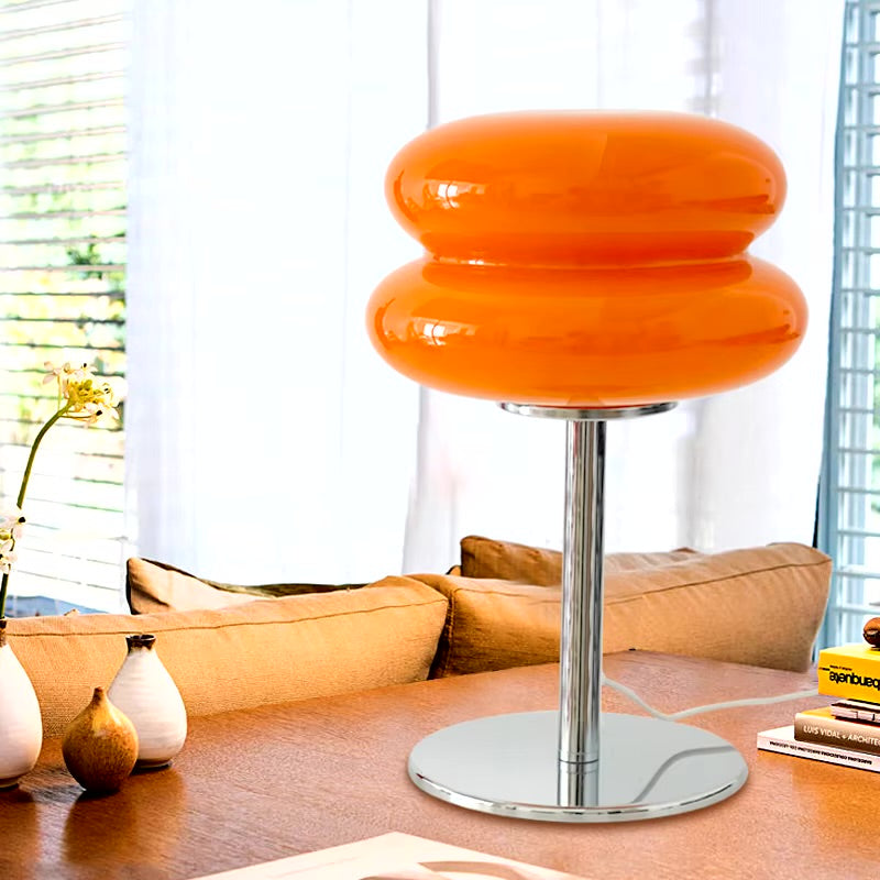 MiraCloud - Retro-inspired table lamp with a soft, cloud-like glow