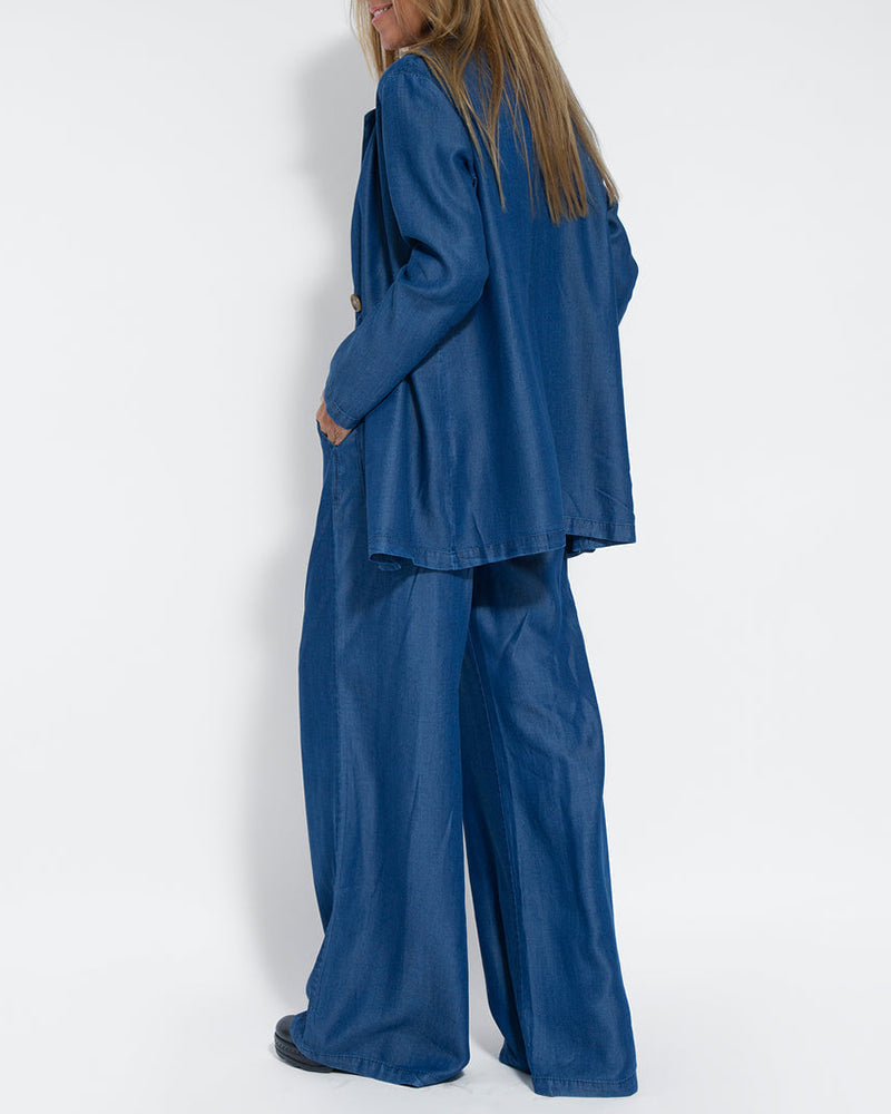 Lena - Set elegant din două piese cu pantaloni largi și vestă cu nasturi