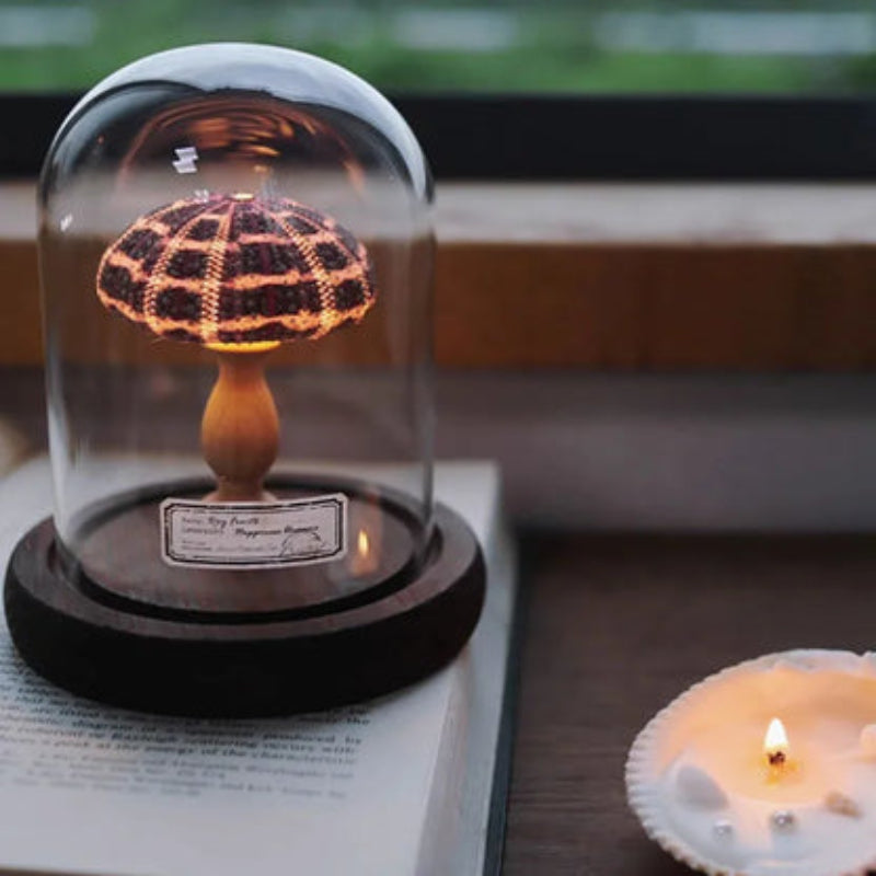 MushGlow - Mini lampada notturna a fungo in cupola di vetro con calda luce magica