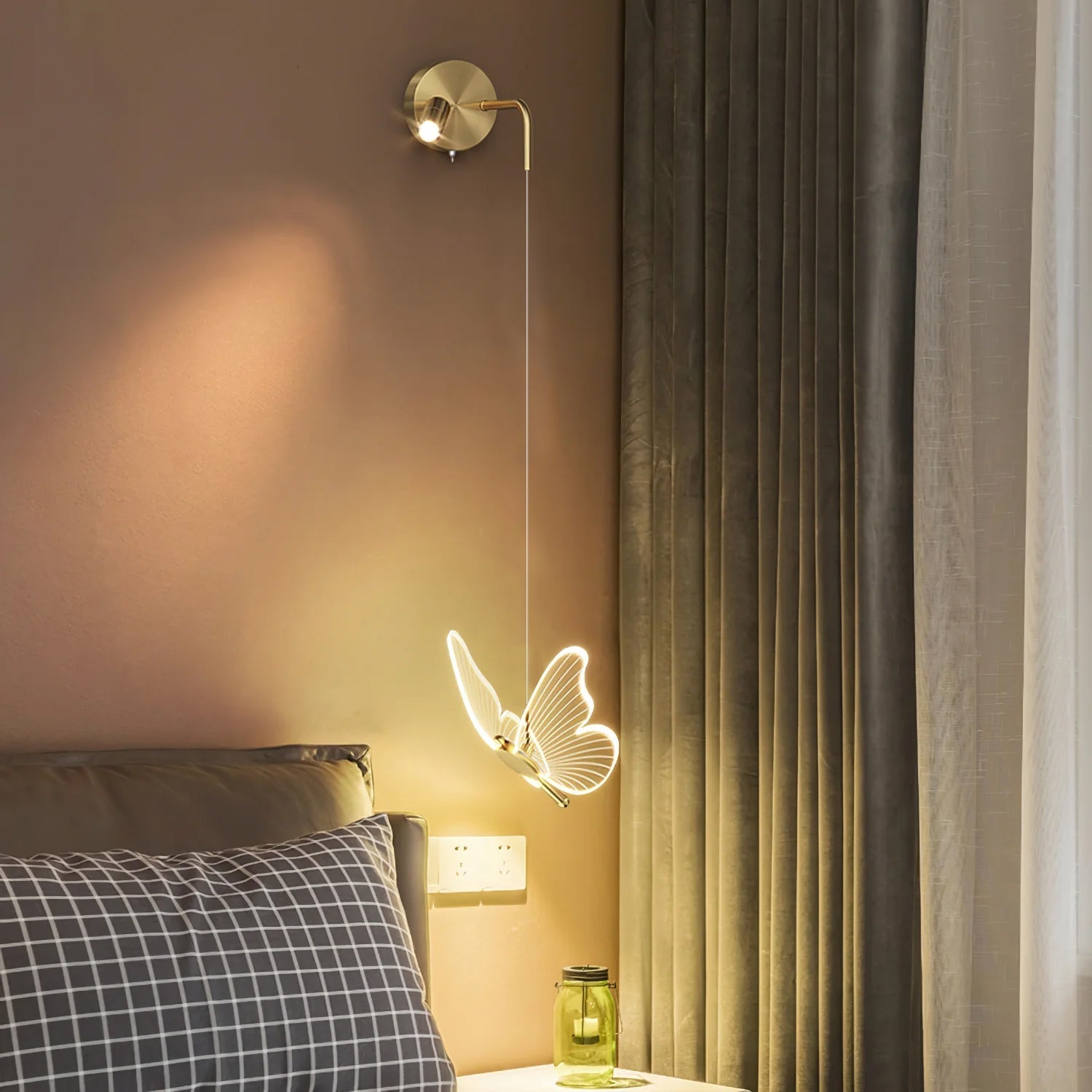 LumiFly – Applique a Forma di Farfalla con LED Integrato