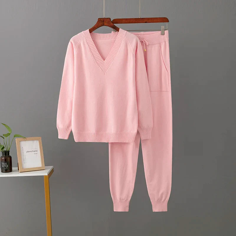 Sofie - Pulover confortabil cu decolteu în V și pantaloni eleganți cu buzunare