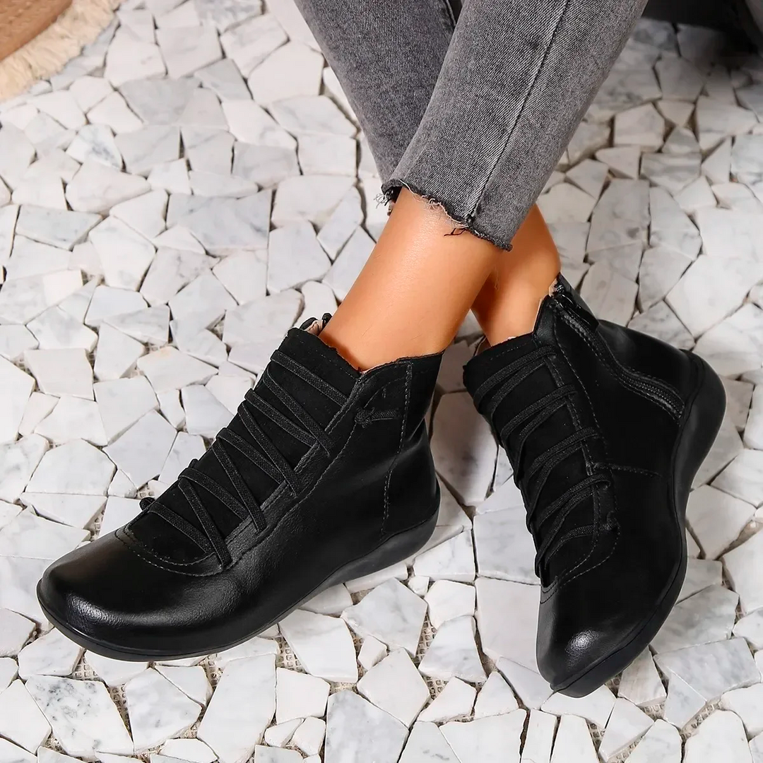 Alana - Lightweight non-slip boots with side zipper