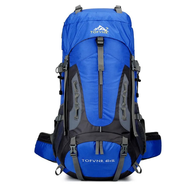 AquaTrek - Elegancki plecak outdoorowy z bezpiecznym zamkiem i pojemnymi kieszeniami