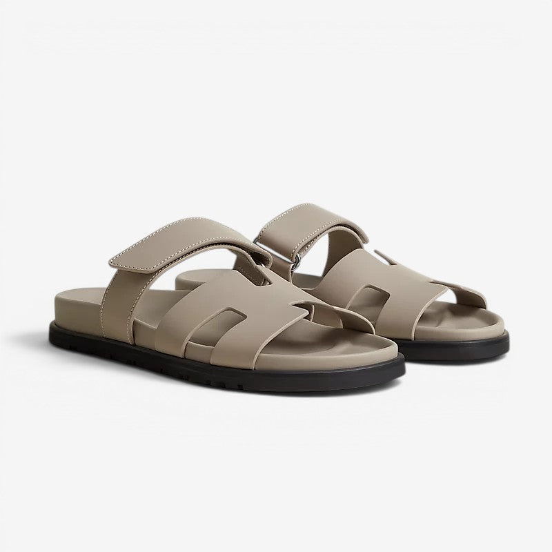 Sandali da donna con punta tonda e design a fascia slip-on