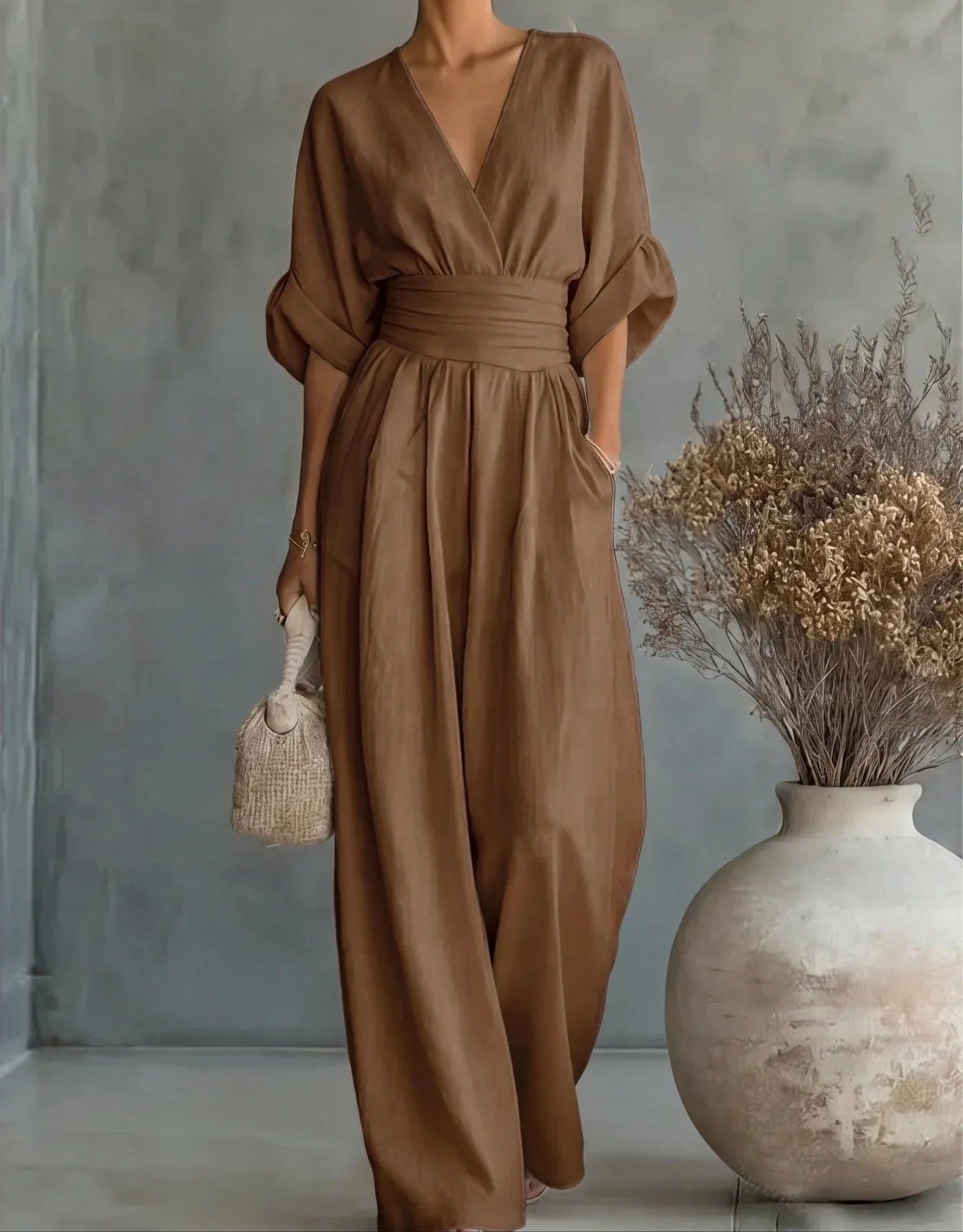 Elegant Women's Jumpsuit with V-Neck