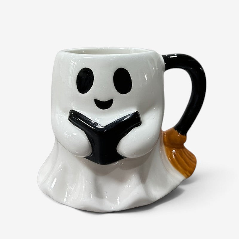 Hrnek s roztomilým designem ducha na Halloween
