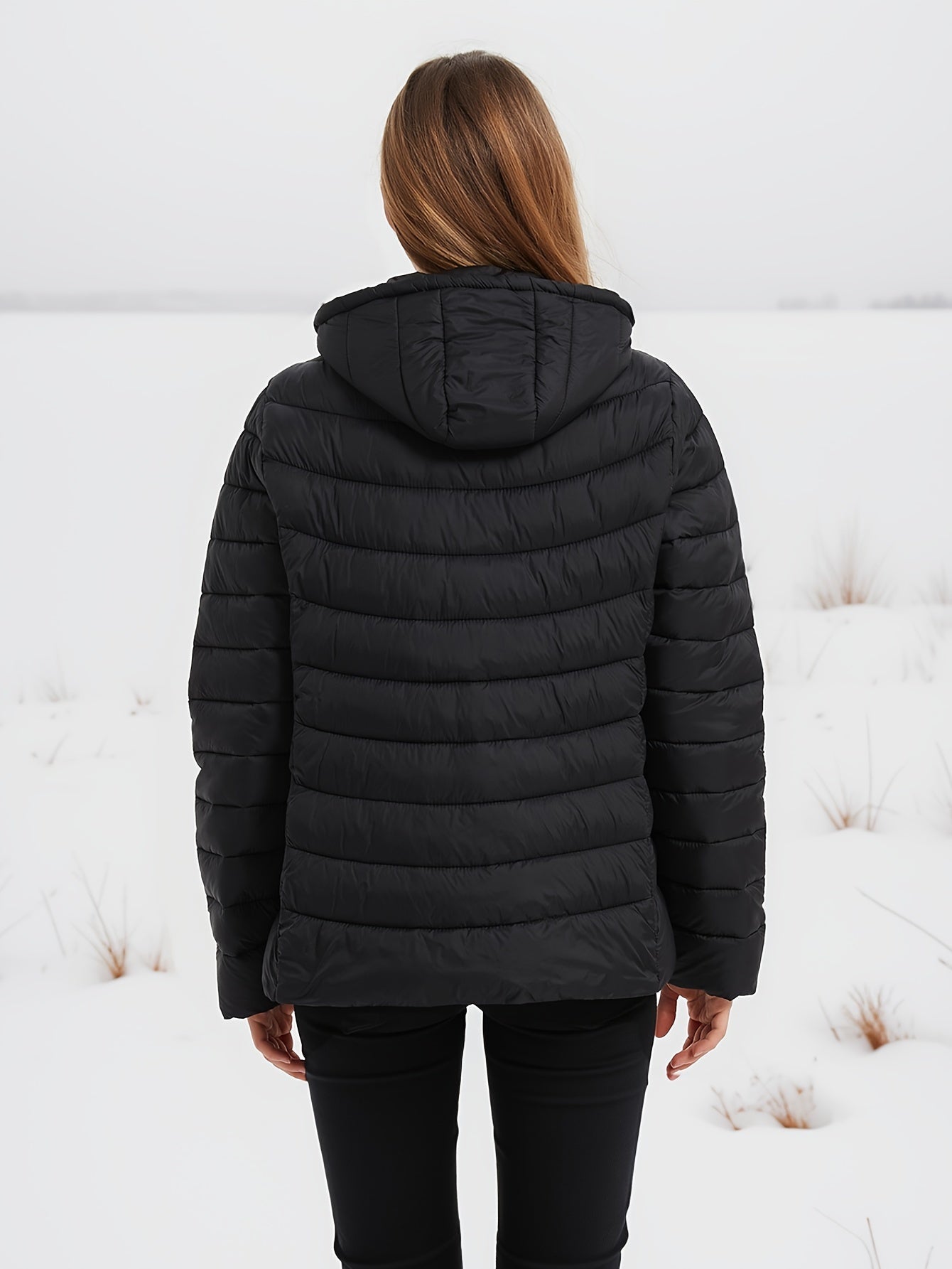 Zara - Giacca calda con cerniera, cappuccio regolabile e design snello