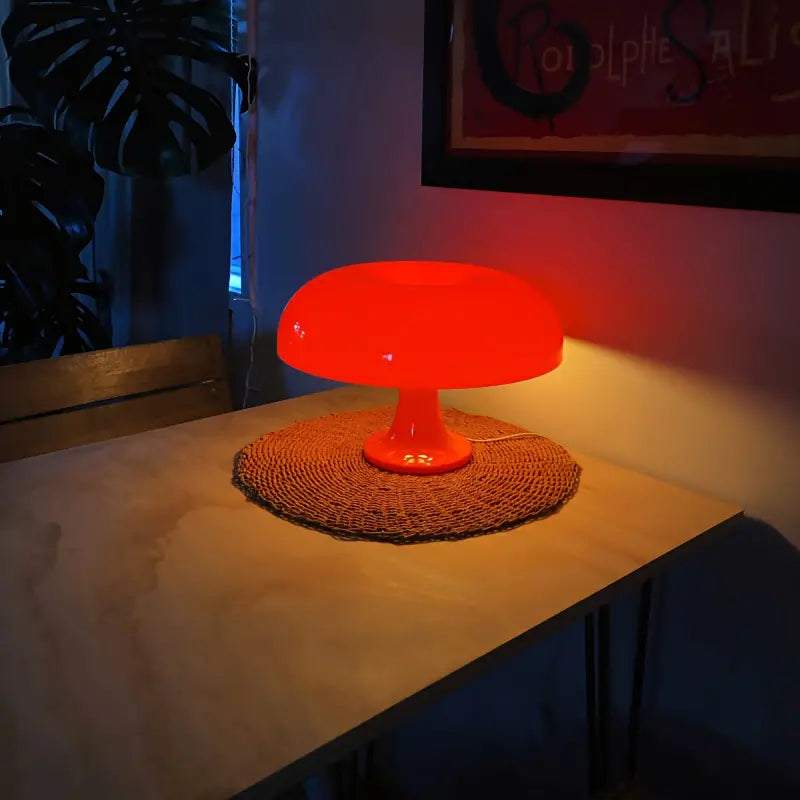 SphereGlow - Moderne oplaadbare lamp met tijdloze elegantie