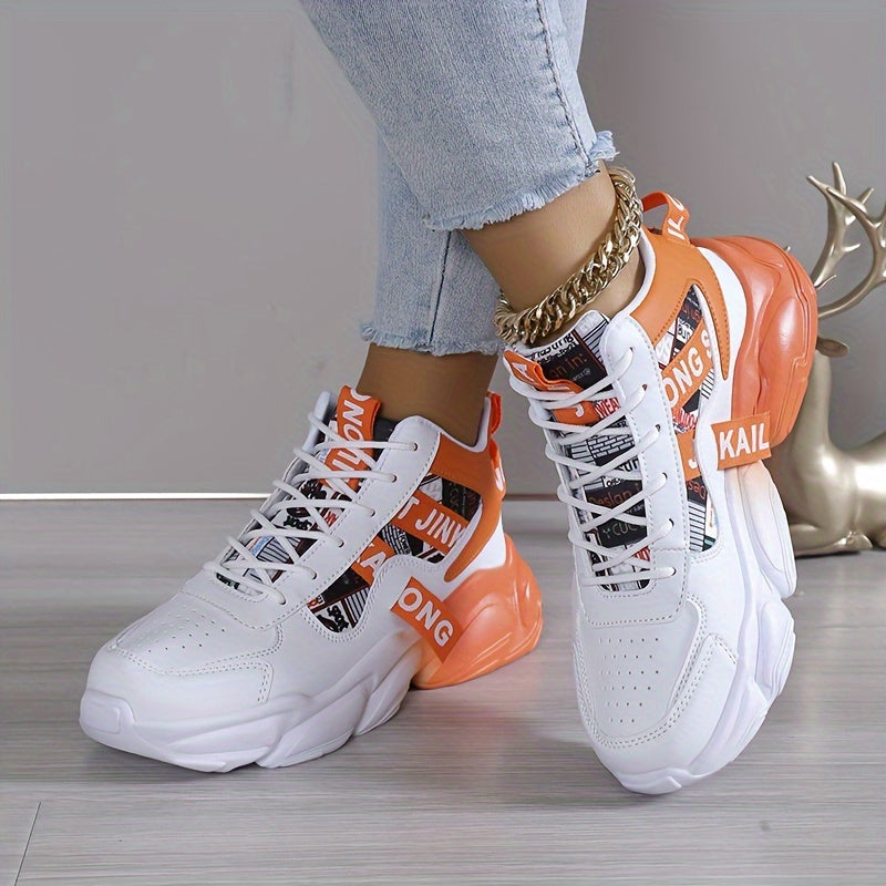 Dagmar - Casualowe sneakersy z antypoślizgową podeszwą i regulowanym dopasowaniem