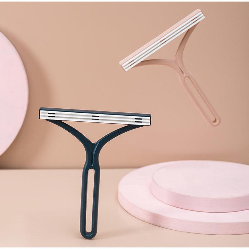 FluffFree - Efficient double-sided hair remover for clean clothes and furniture
