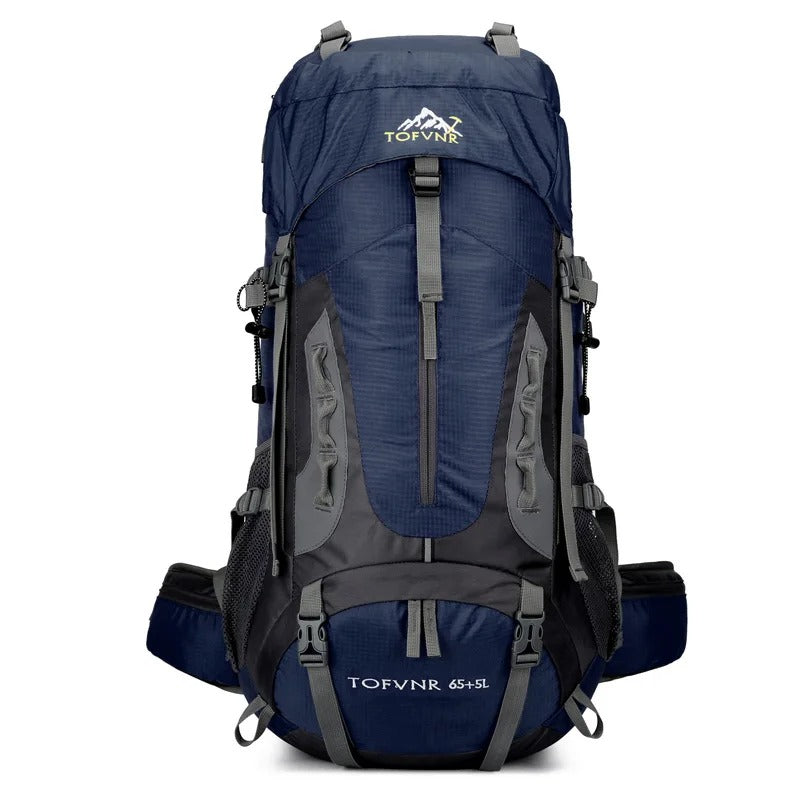 AquaTrek - Elegancki plecak outdoorowy z bezpiecznym zamkiem i pojemnymi kieszeniami