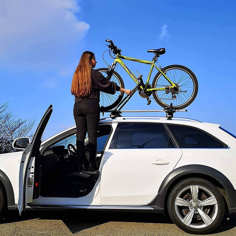 EasyStep - Safe and Easy Access To Your Car Roof with Non-Slip Design
