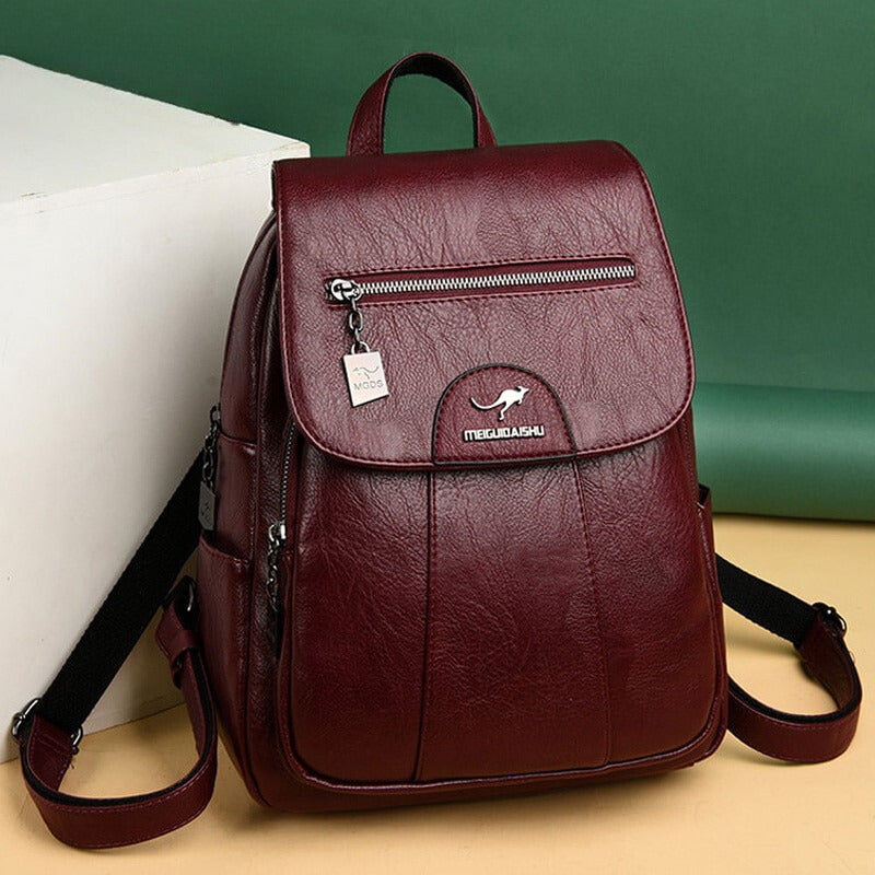 Bella - Elegant backpack with refined design and ample space