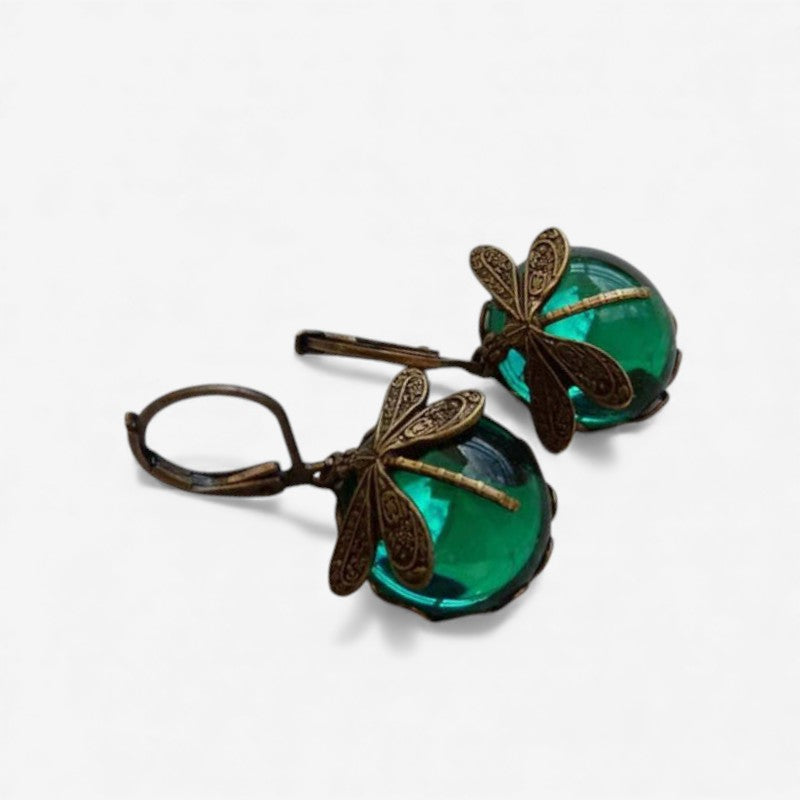 Lisa - Earrings with Hanging and Dragonfly-Inspired Design