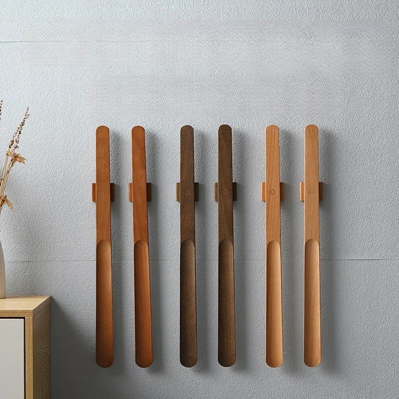 ShoeGlide - Calzascarpe lungo in legno con gancio curvo e inserto magnetico