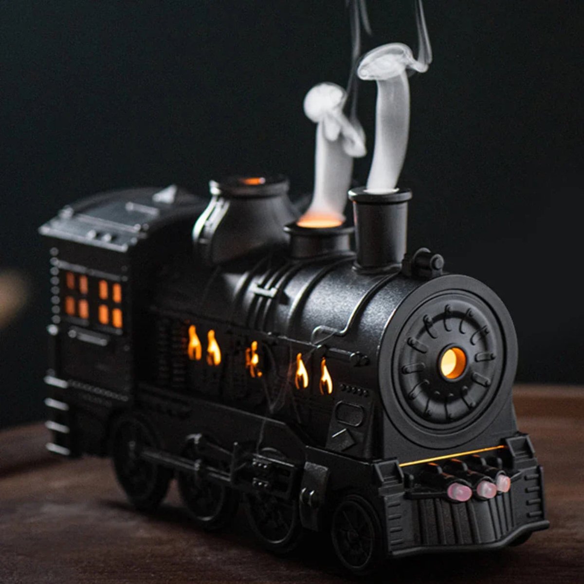 RailMate - Diffusore per aromaterapia a forma di treno con illuminazione e telecomando