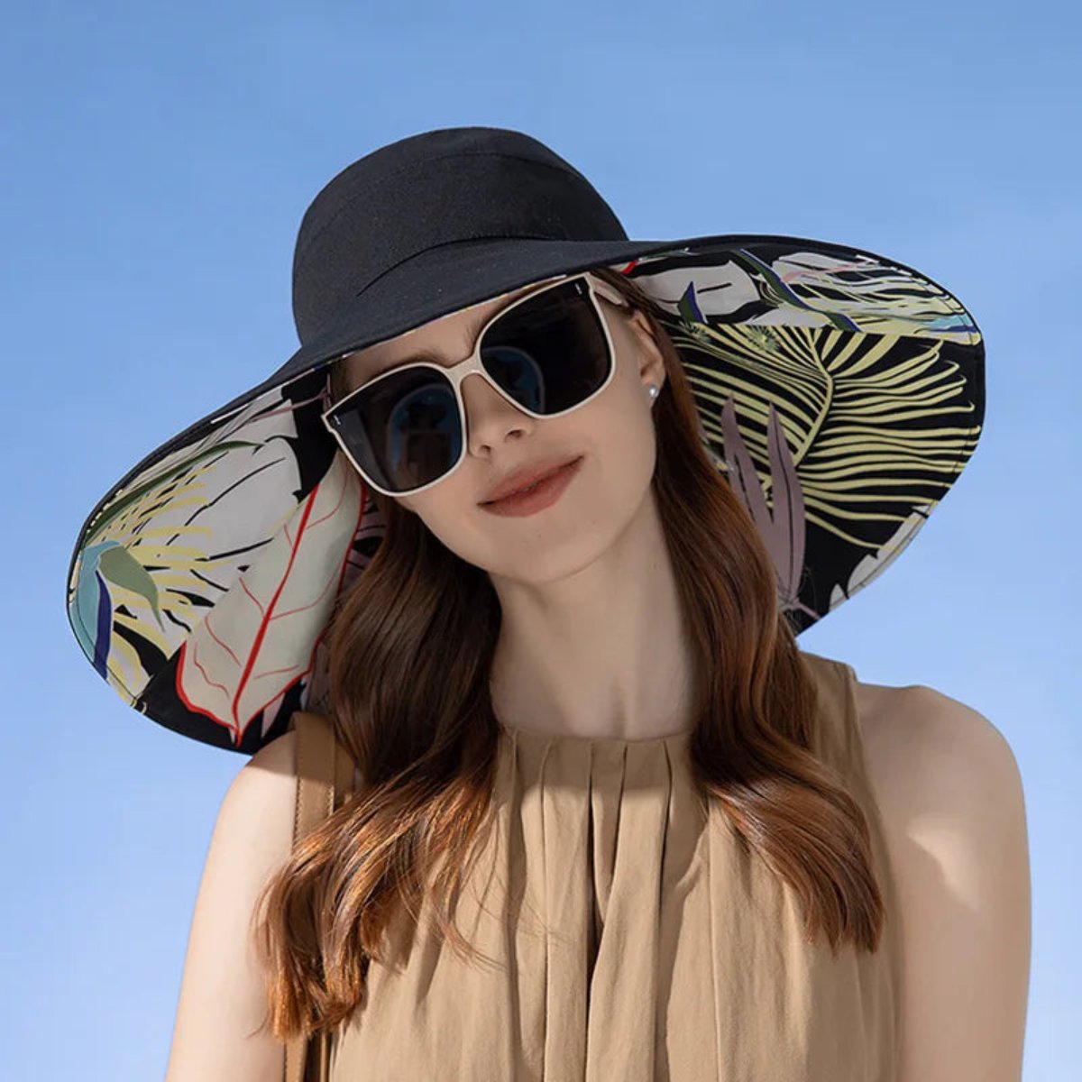 Sarah – Chapeau de soleil léger avec large bord et design réversible