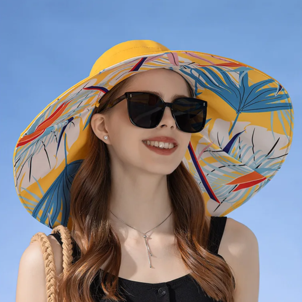 Sarah – Chapeau de soleil léger avec large bord et design réversible