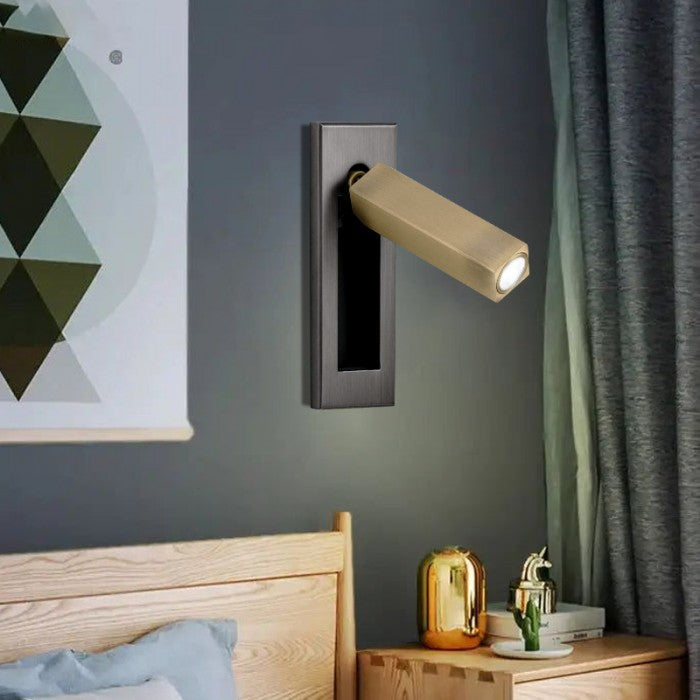 NovaGlow - Nowoczesna lampa ścienna z regulowanym strumieniem światła i wygodnym wysuwanym przełącznikiem
