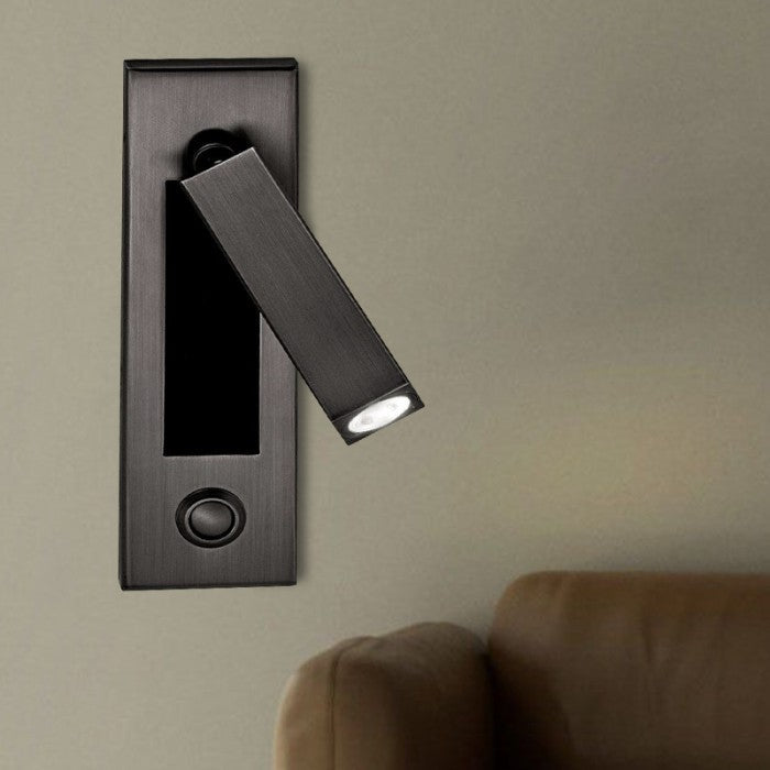 NovaGlow - Modern wall lamp with adjustable light beam and convenient extendable switch
