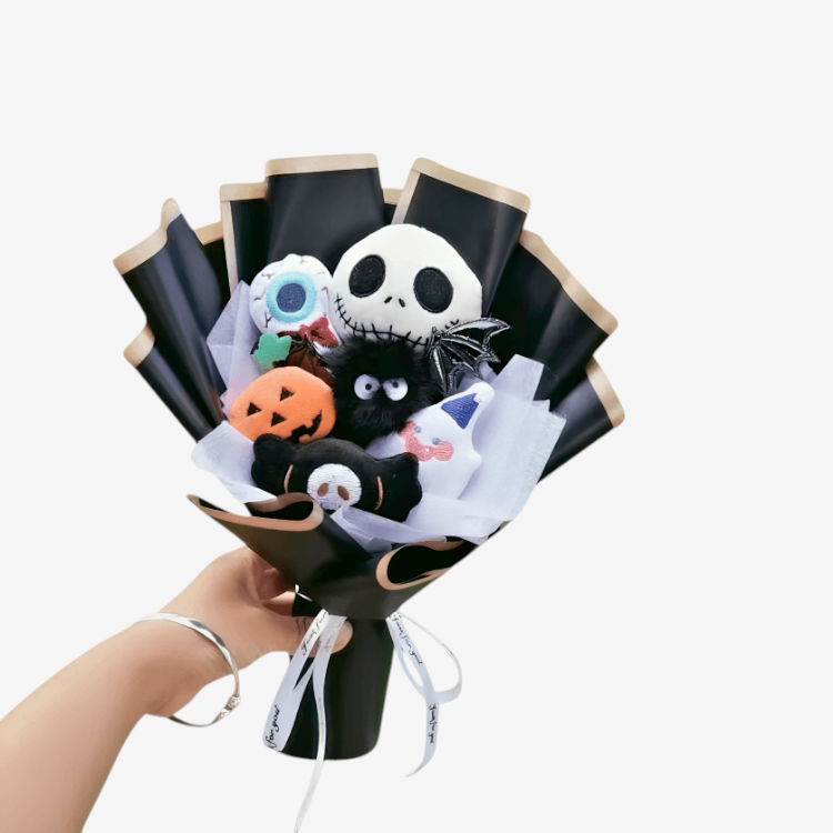 CozyBloom - Jack Skellington Plush Bouquet with Decorative Roses