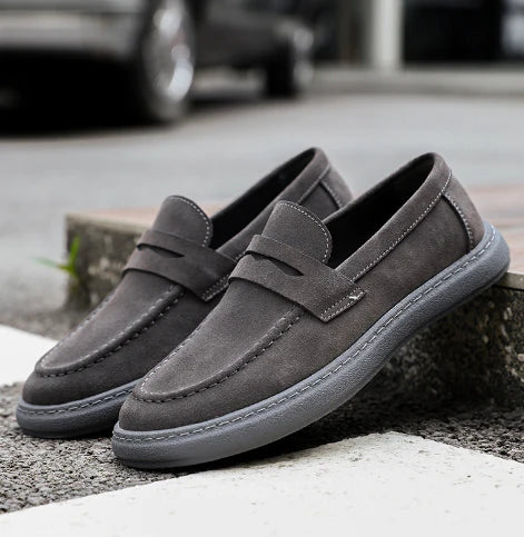 Joey - Klasické mokasíny s polstrovanou podrážkou a designem slip-on