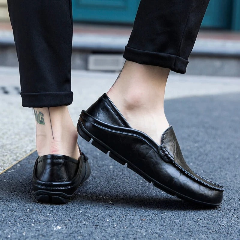 Mocassini da uomo in pelle con comoda calzata slip-on